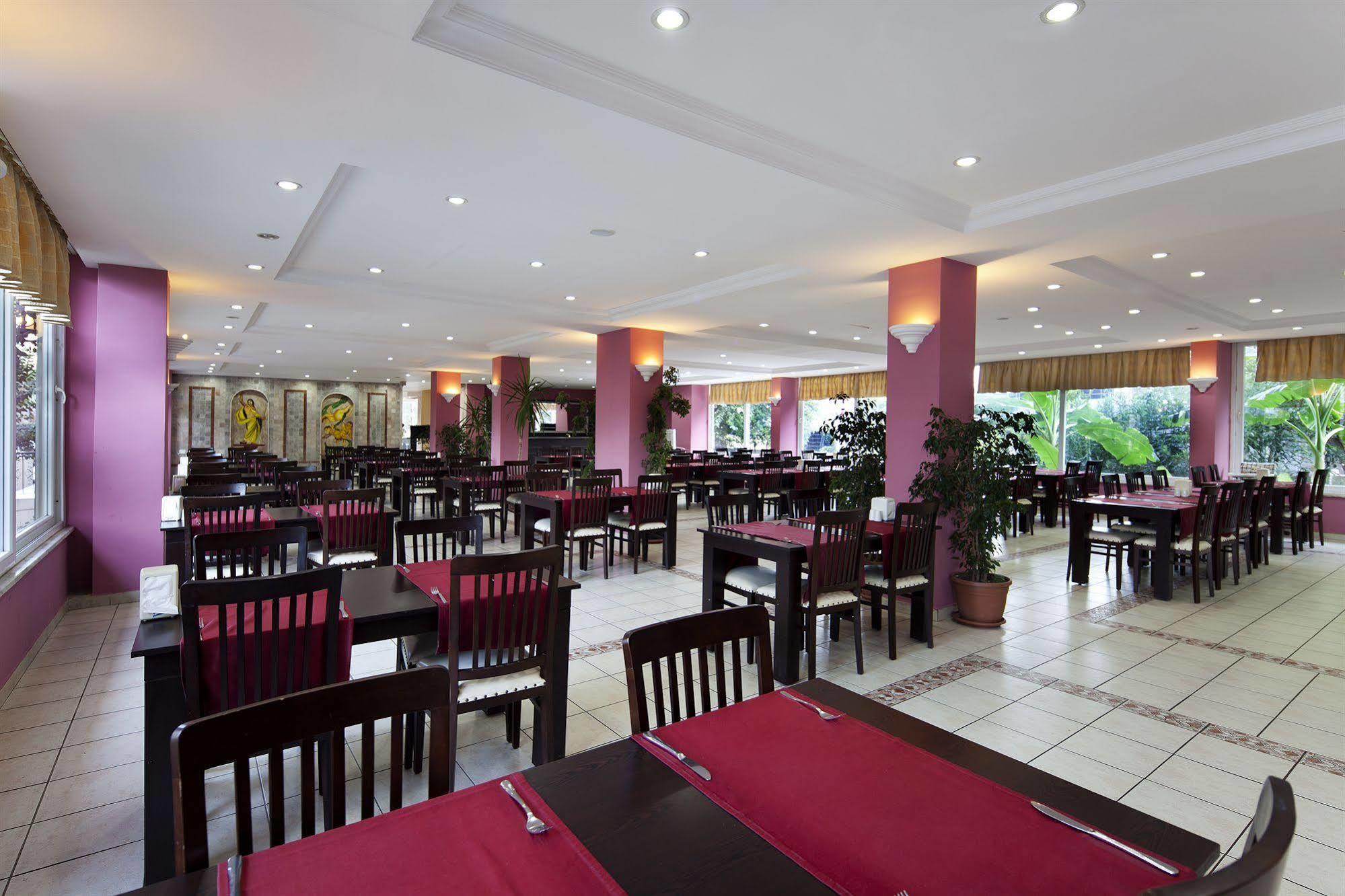 Larissa Garden Hotel Kemer Kültér fotó